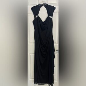R&M Richards Elegant Black Backless Dress